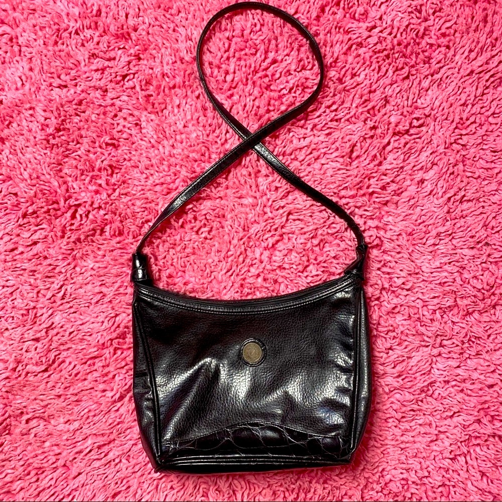 MITZI INTERNATIONAL BLACK FAUX LEATHER VINTAGE HANDBAG - Picture 1 of 7